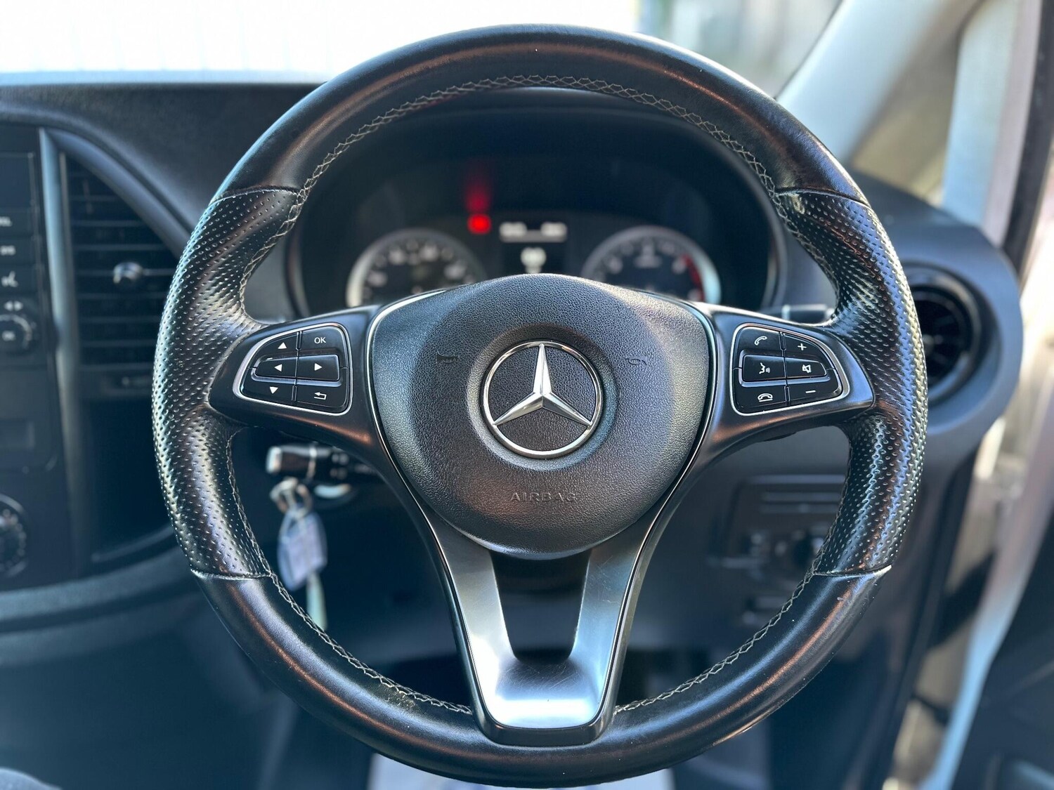 Used Mercedes-Benz Vito 2021 for sale - 76859315: Photo 25