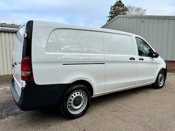 Used Mercedes-Benz Vito 2021 for sale - 76859315: Photo