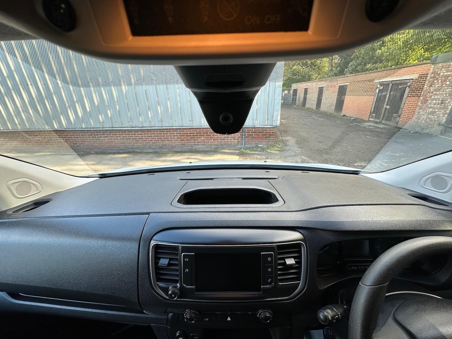 Used Peugeot Expert 2023 for sale - 76377231: Photo 17