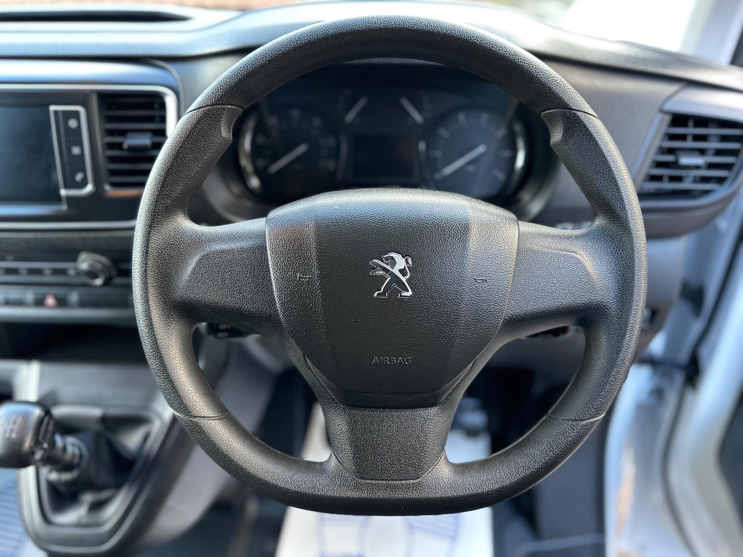 Used Peugeot Expert 2023 for sale - 76377231: Photo 22