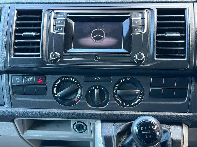 Used Volkswagen Transporter 2018 for sale - 76576538: Photo 17