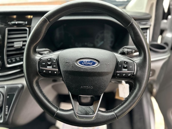 Used Ford Tourneo Custom 2022 for sale - 76295701: Photo 15