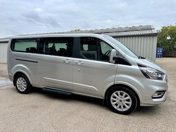 Used Ford Tourneo Custom 2022 for sale - 76295701: Photo 2