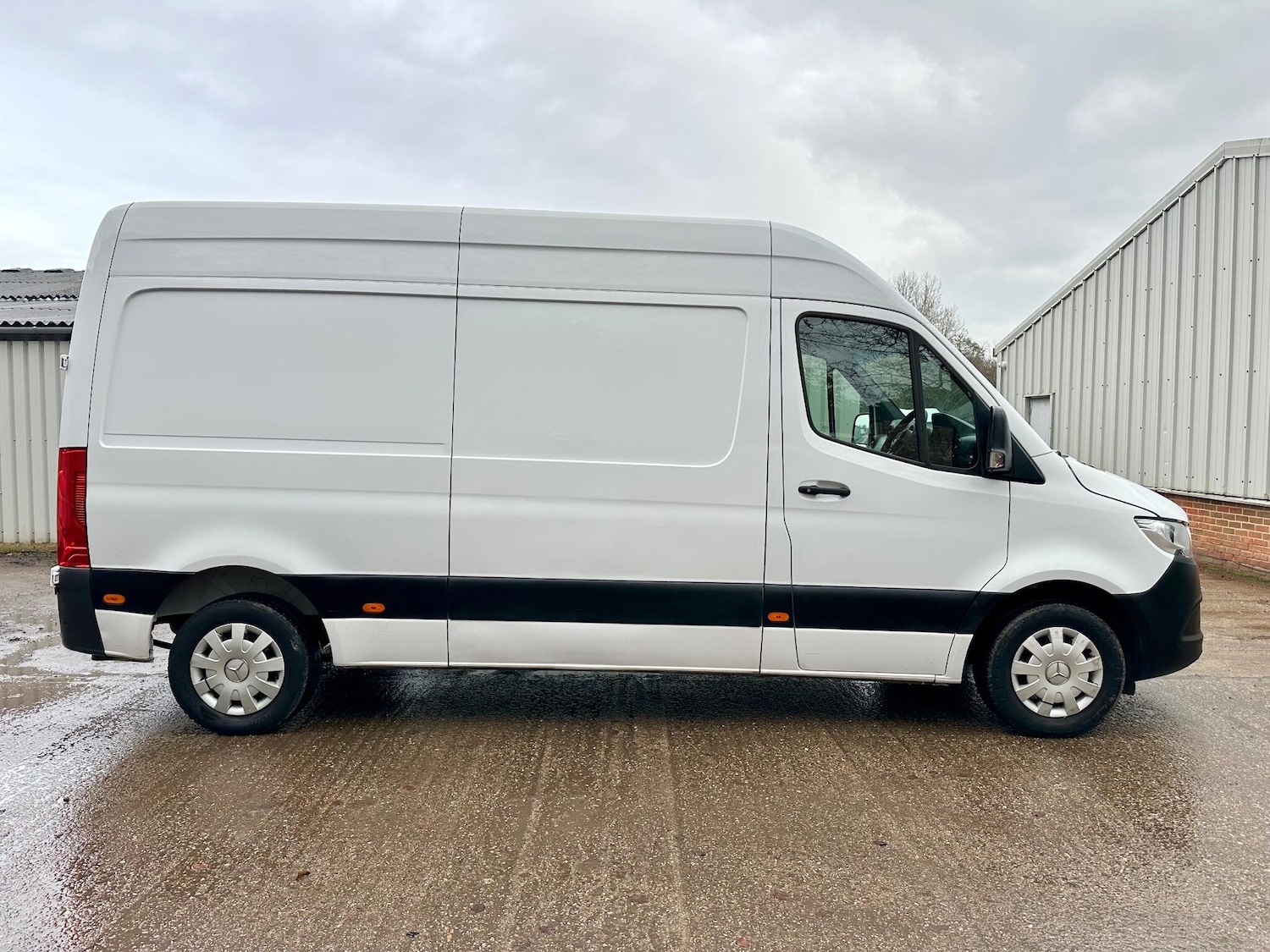 Used Mercedes-Benz Sprinter 2023 for sale - 76953314: Photo 3