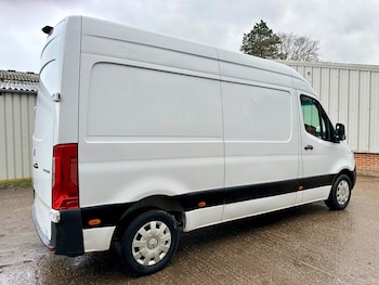 Used Mercedes-Benz Sprinter 2023 for sale - 76953314: Photo