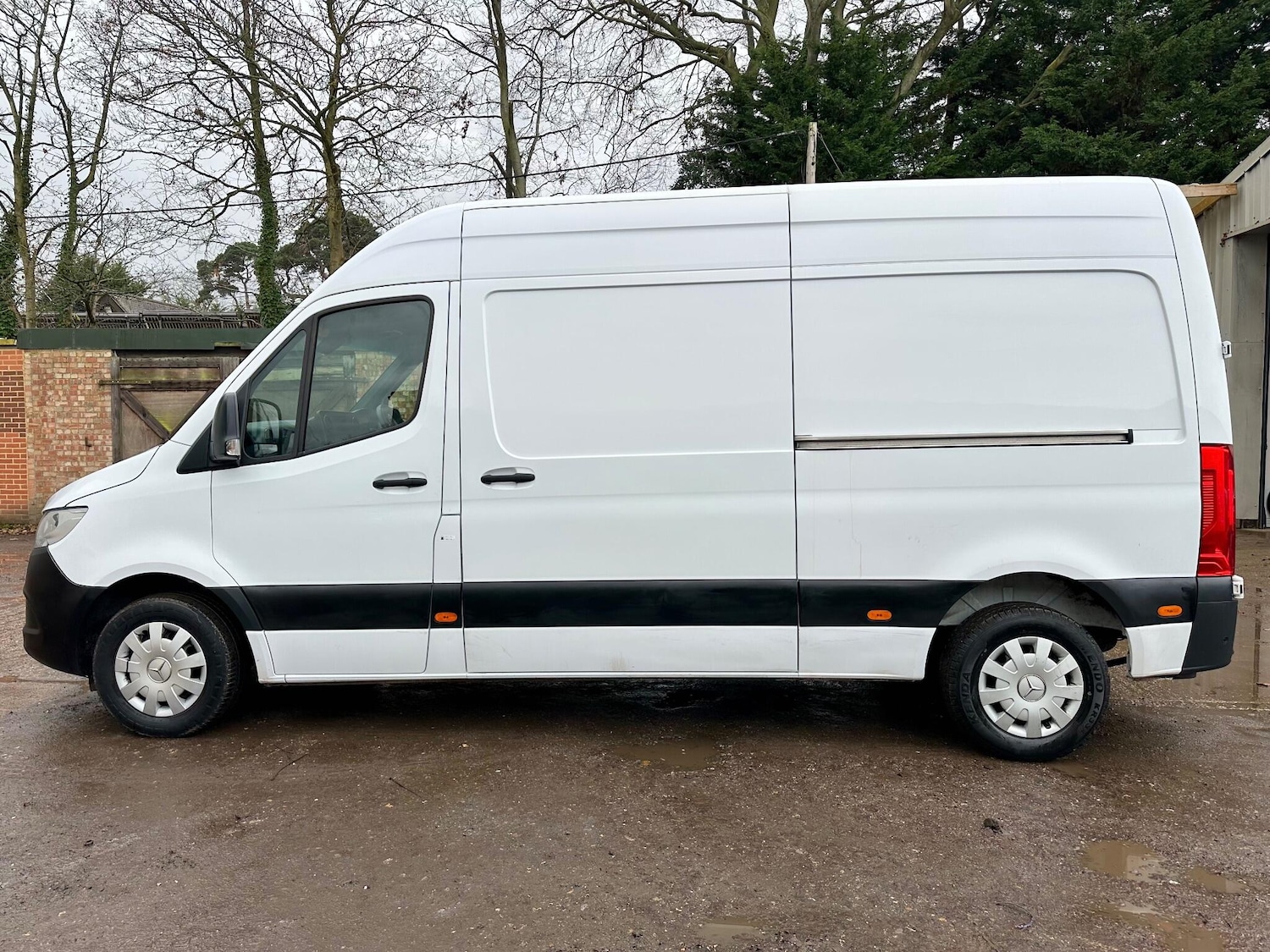 Used Mercedes-Benz Sprinter 2023 for sale - 76953314: Photo 9