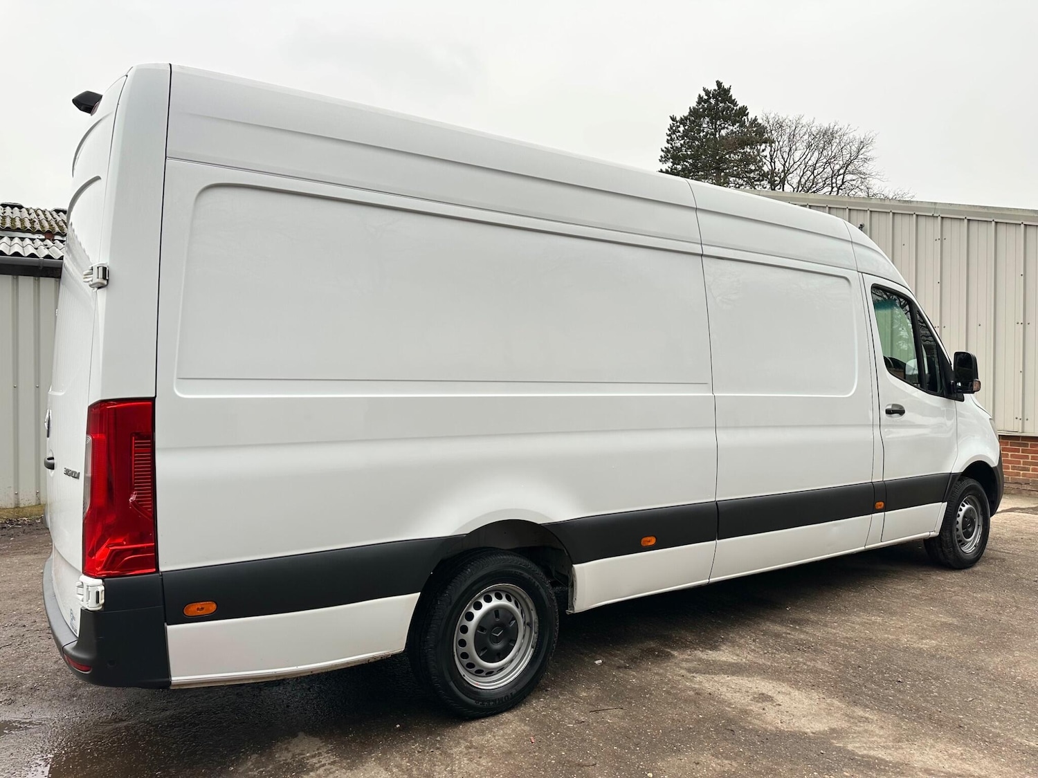 Used Mercedes-Benz Sprinter 2021 for sale - 77330558: Photo 4