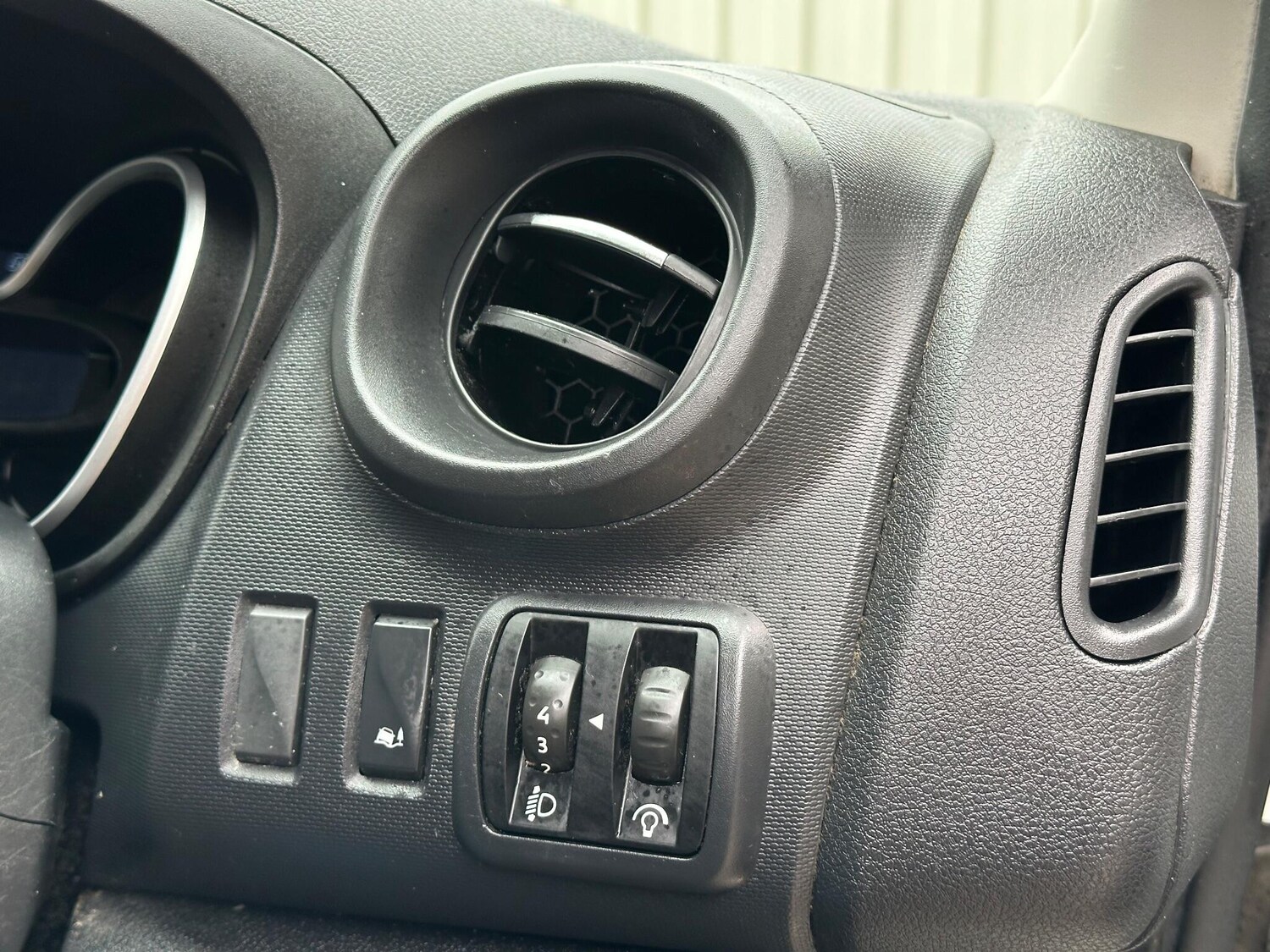 Used Renault Trafic 2019 for sale - 76859335: Photo 16