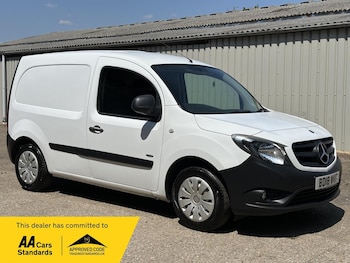 Used Mercedes-Benz Citan 2018 for sale - 79303346: Photo