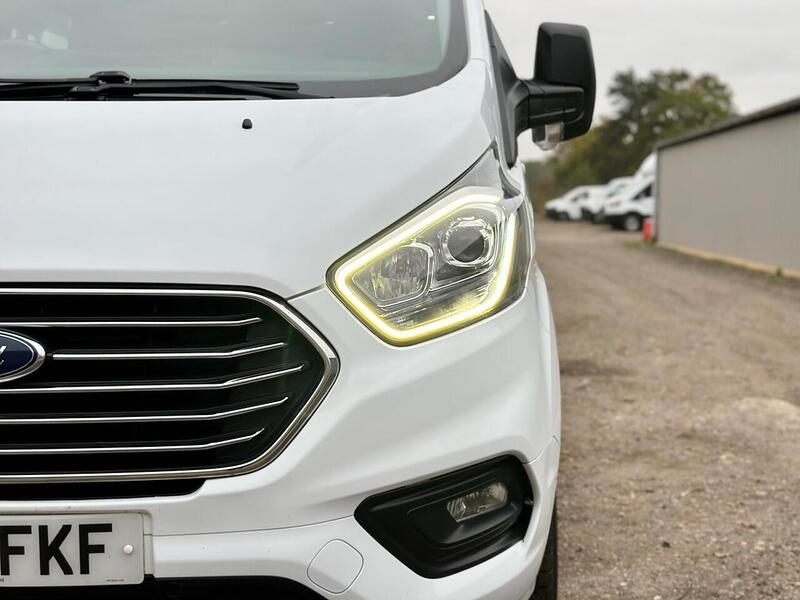 Used Ford Tourneo Custom 2019 for sale - 76576555: Photo 4