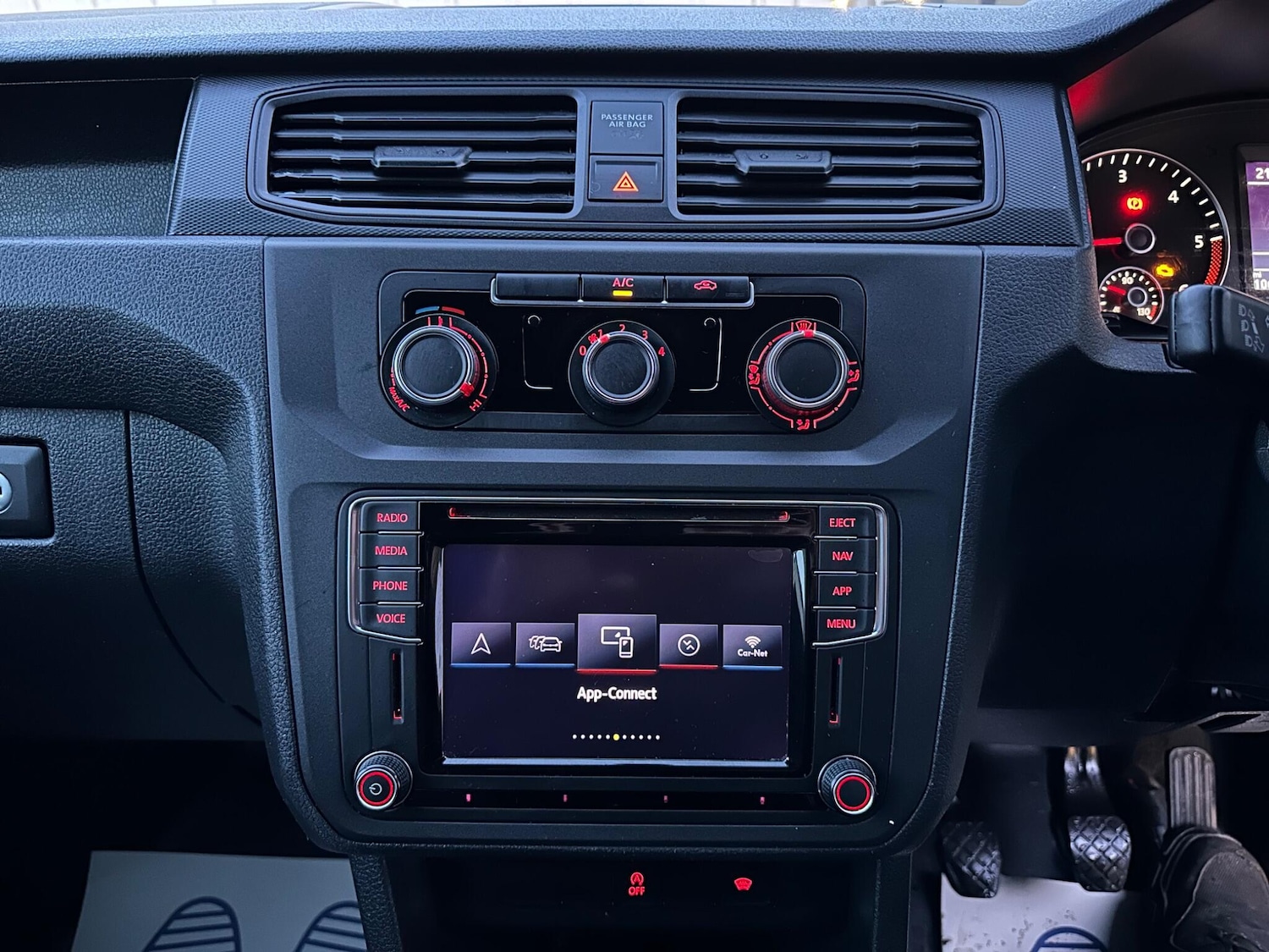 Used Volkswagen Caddy Maxi 2018 for sale - 77229500: Photo 18