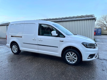 Used Volkswagen Caddy Maxi 2018 for sale - 77229500: Photo