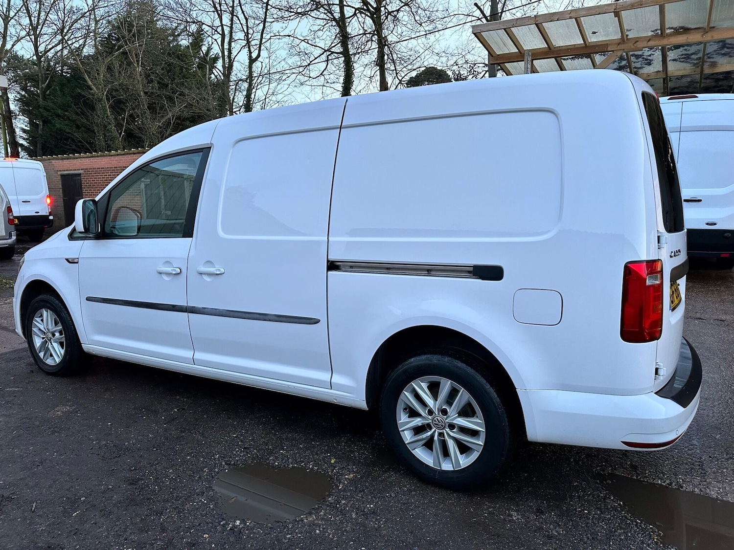 Used Volkswagen Caddy Maxi 2018 for sale - 77229500: Photo 8