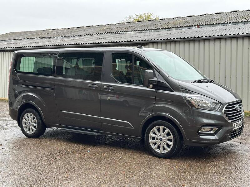 Used Ford Tourneo Custom 2022 for sale - 76576540: Photo 2