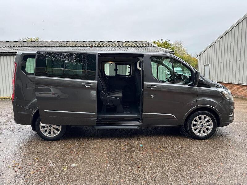 Used Ford Tourneo Custom 2022 for sale - 76576540: Photo 6