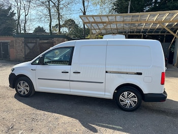 Used Volkswagen Caddy Maxi 2018 for sale - 75539800: Photo