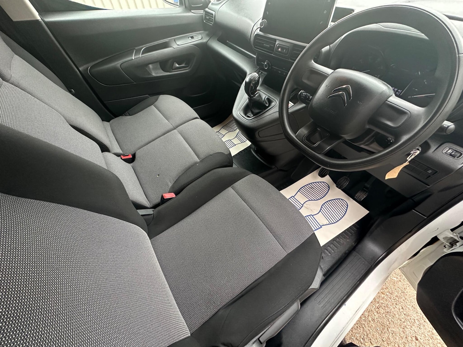 Vehicle 21