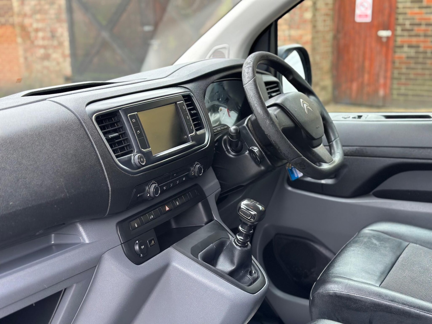 Used Citroen Dispatch 2018 for sale - 77468554: Photo 12