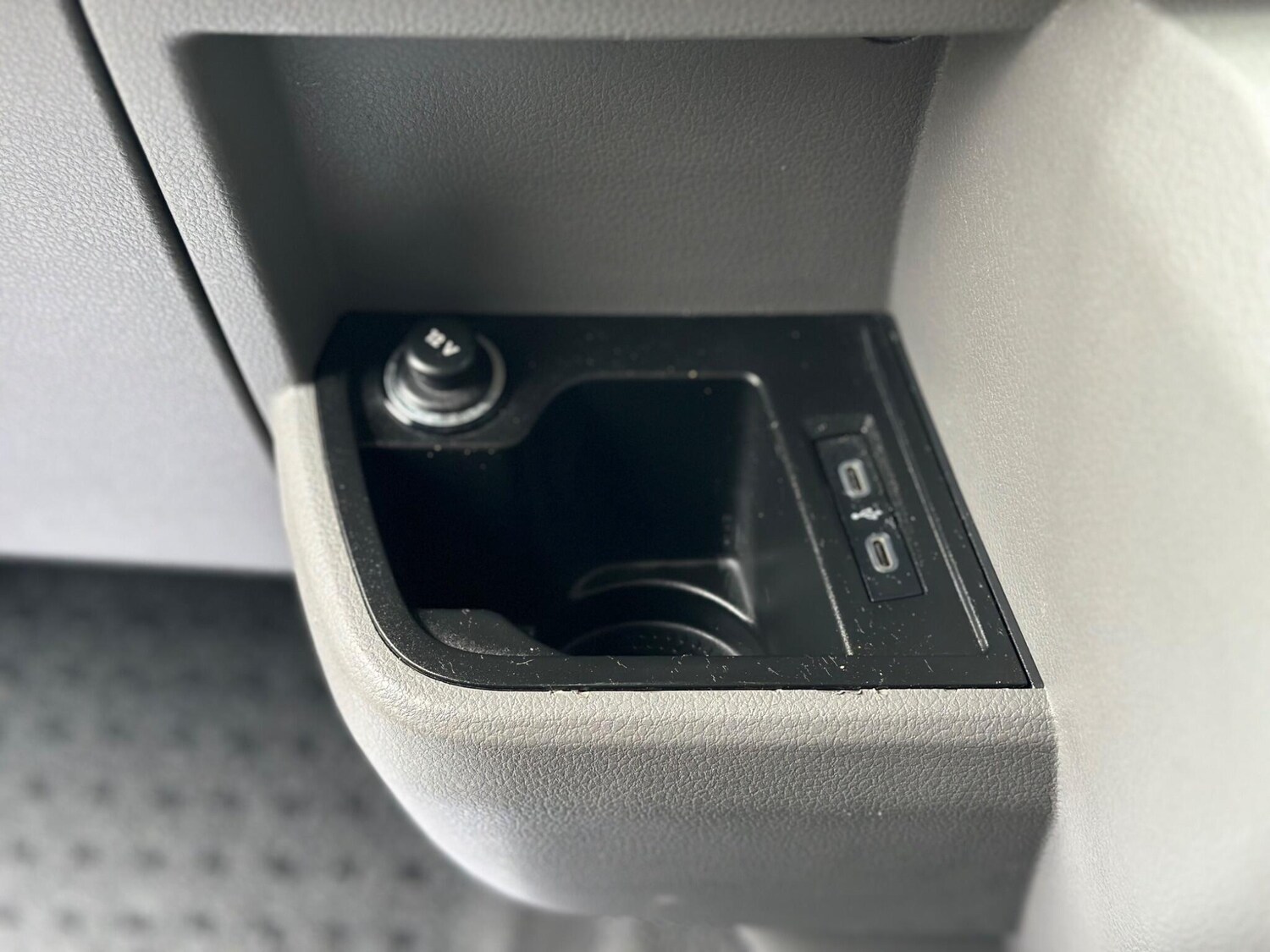 Used Volkswagen Transporter for sale - 77807634: Photo 24