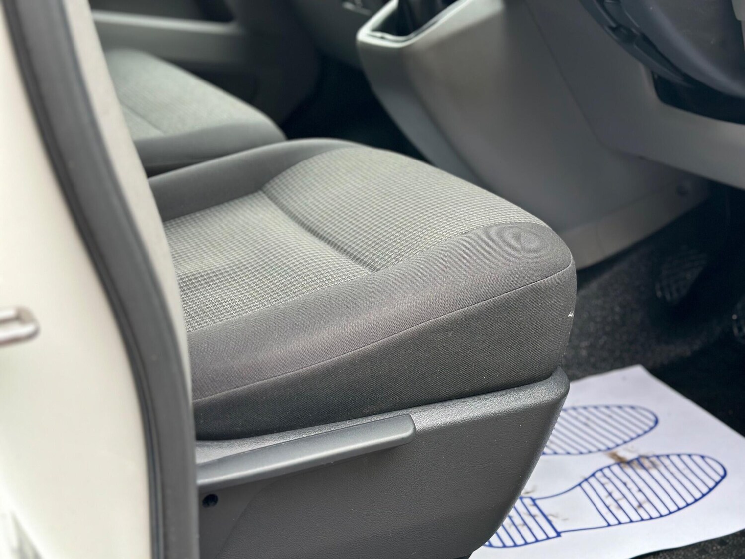 Used Volkswagen Transporter for sale - 77807634: Photo 28