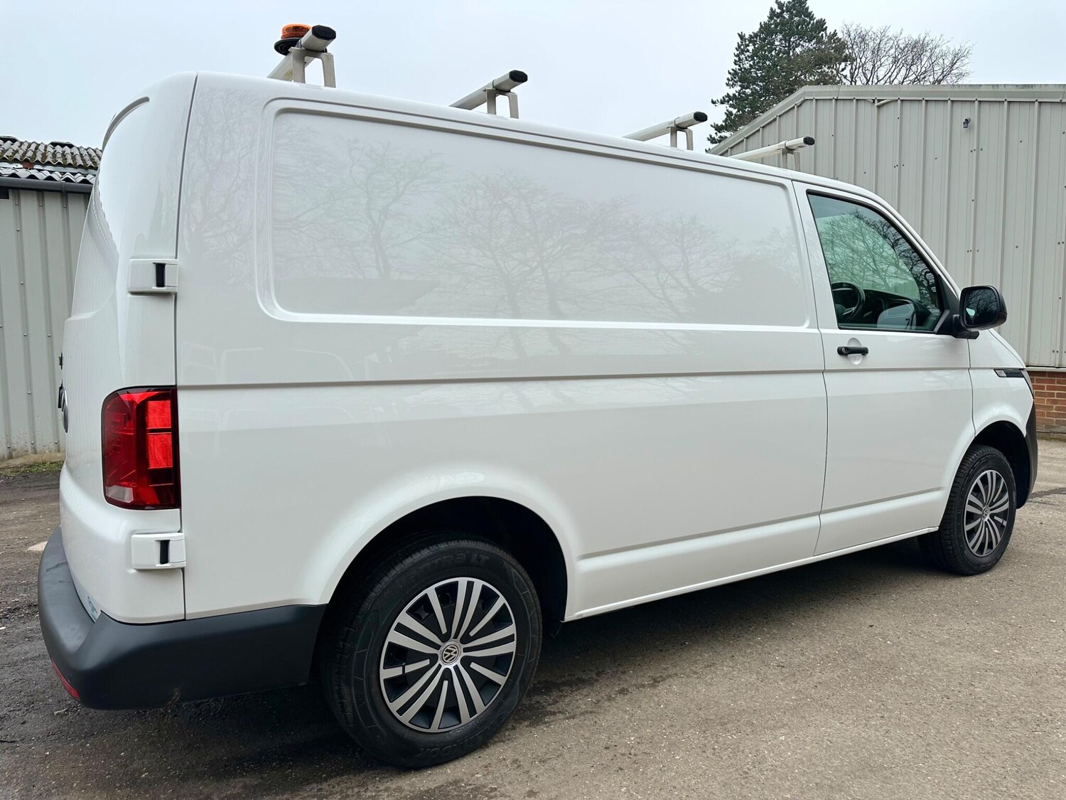 Used Volkswagen Transporter for sale - 77807634: Photo 5