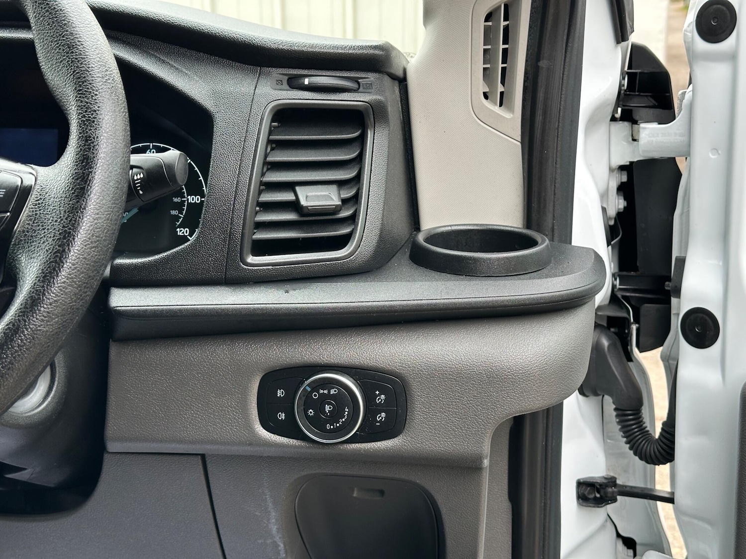 Used Ford Transit 2023 for sale - 78034100: Photo 17