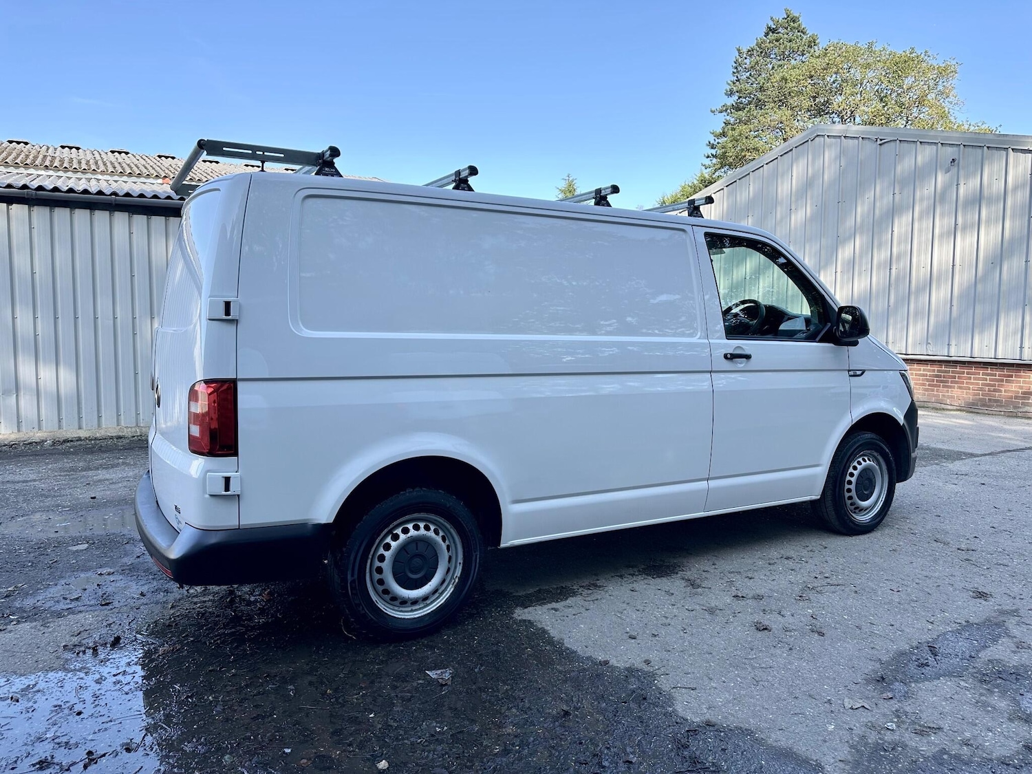 Used Volkswagen Transporter 2018 for sale - 76457165: Photo 11