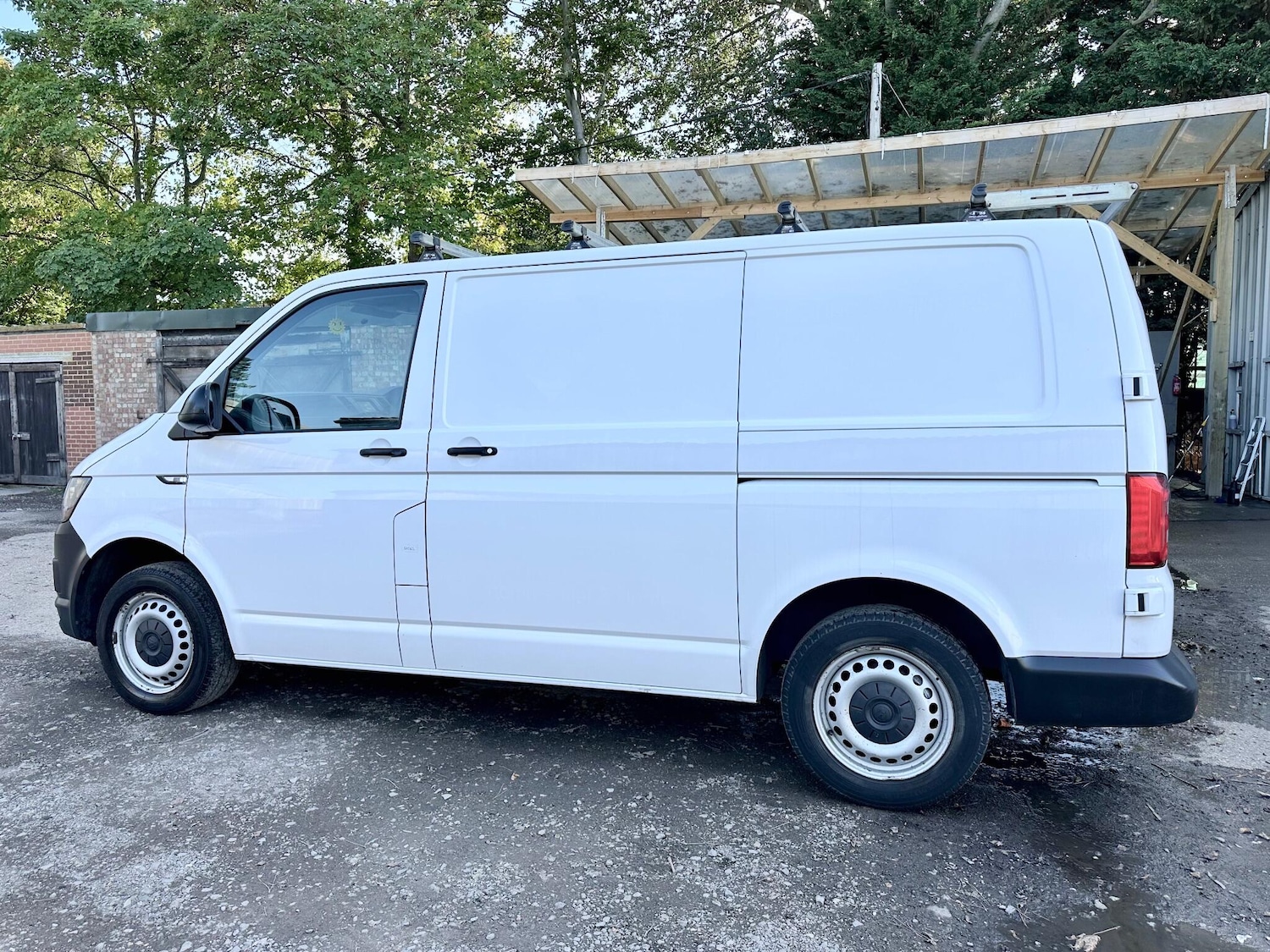 Used Volkswagen Transporter 2018 for sale - 76457165: Photo 6