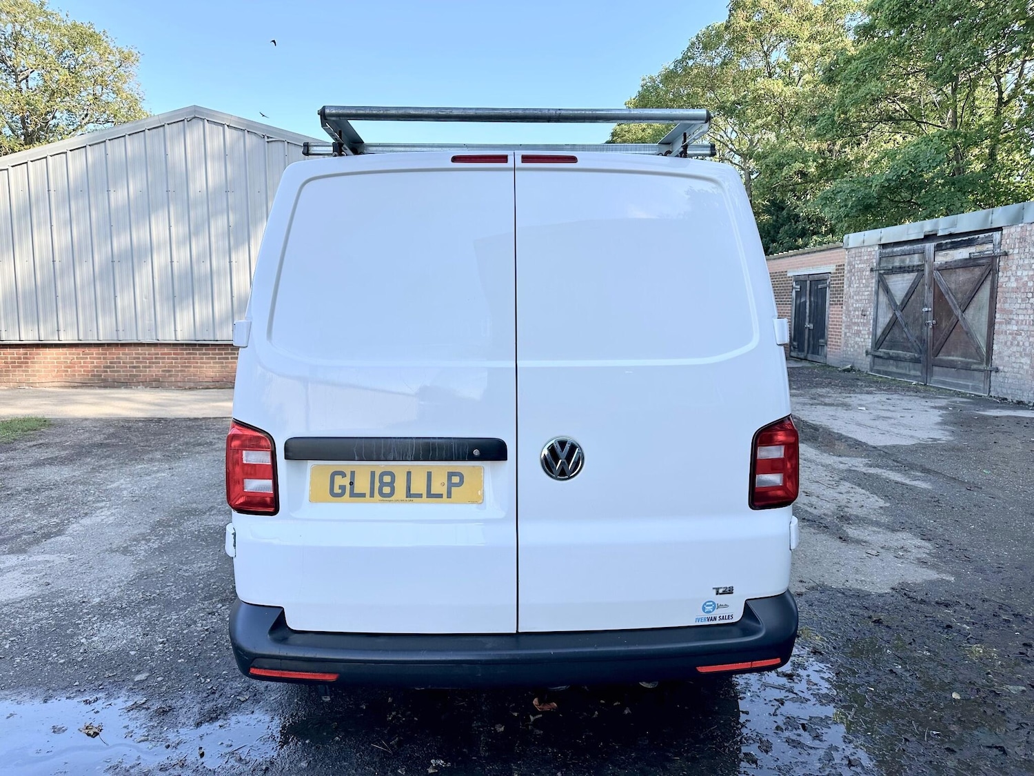 Used Volkswagen Transporter 2018 for sale - 76457165: Photo 8