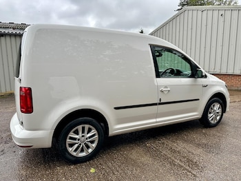 Used Volkswagen Caddy 2020 for sale - 76859350: Photo