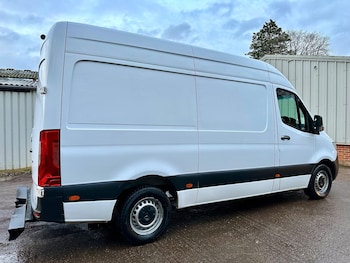 Used Mercedes-Benz Sprinter 2020 for sale - 77215258: Photo