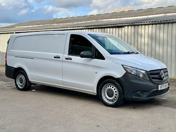 Used Mercedes-Benz Vito 2021 for sale - 77823526: Photo