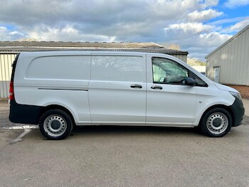 Used Mercedes-Benz Vito 2021 for sale - 77823526: Photo