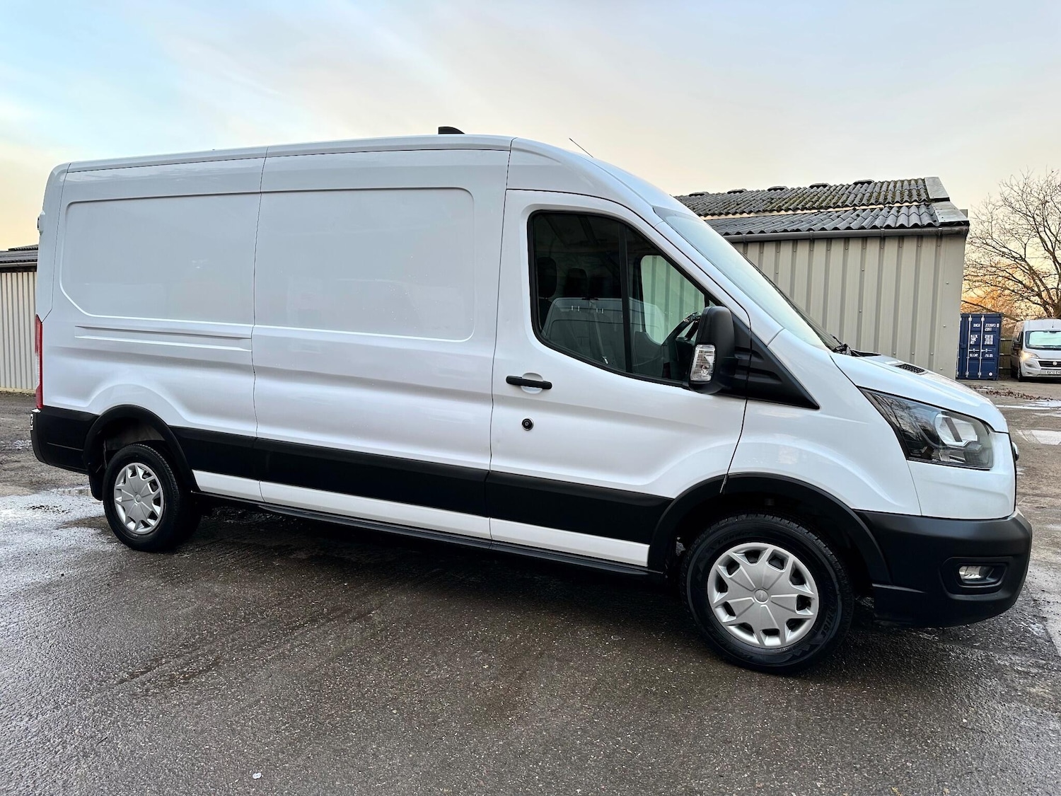 Used Ford Transit 2022 for sale - 77041007: Photo 2