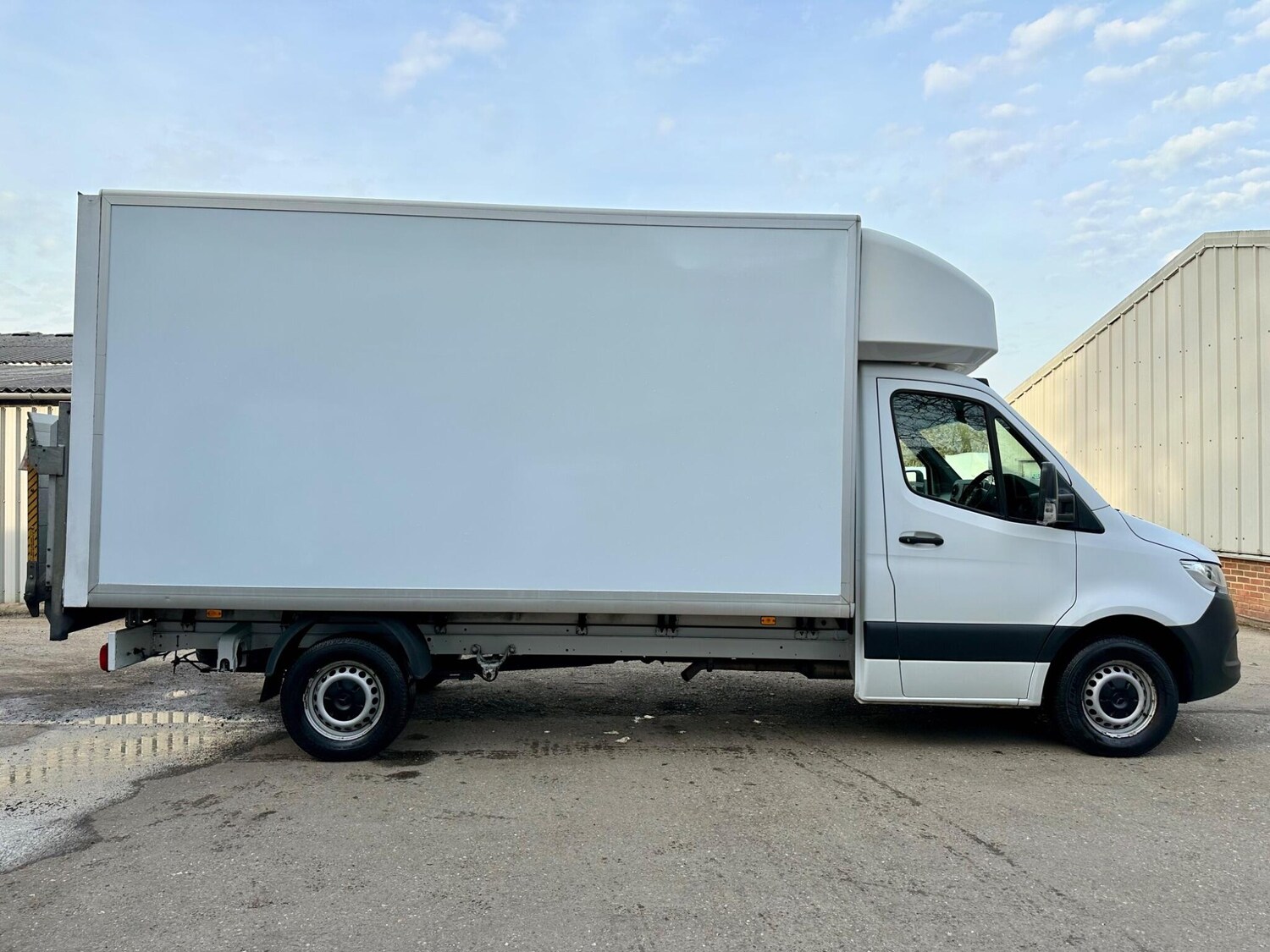 Used Mercedes-Benz Sprinter 2018 for sale - 77969981: Photo 3