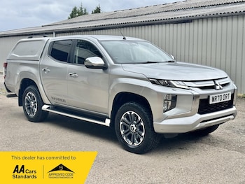 Mitsubishi - L200