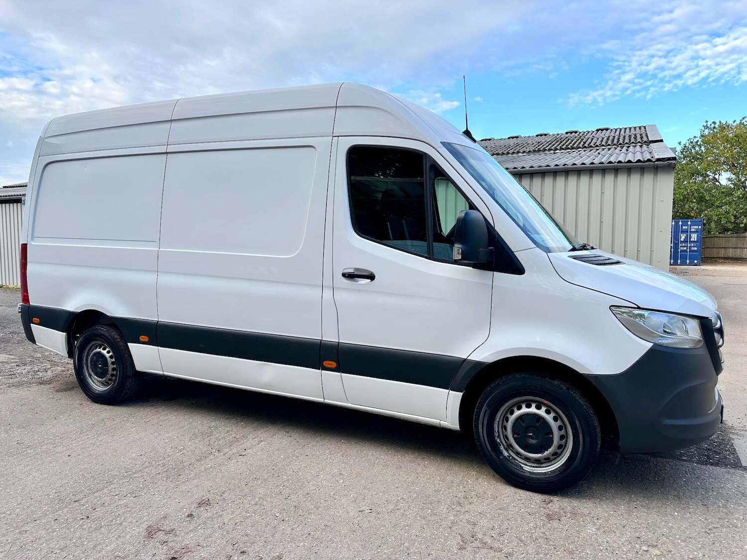 Used Mercedes-Benz Sprinter 2022 for sale - 76377246: Photo 2