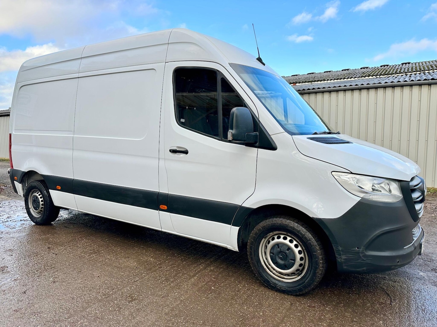 Used Mercedes-Benz Sprinter 2019 for sale - 76898559: Photo 2