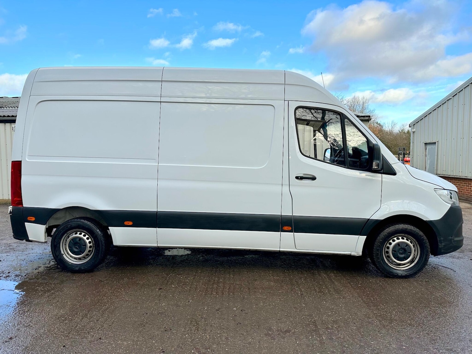 Used Mercedes-Benz Sprinter 2019 for sale - 76898559: Photo 3