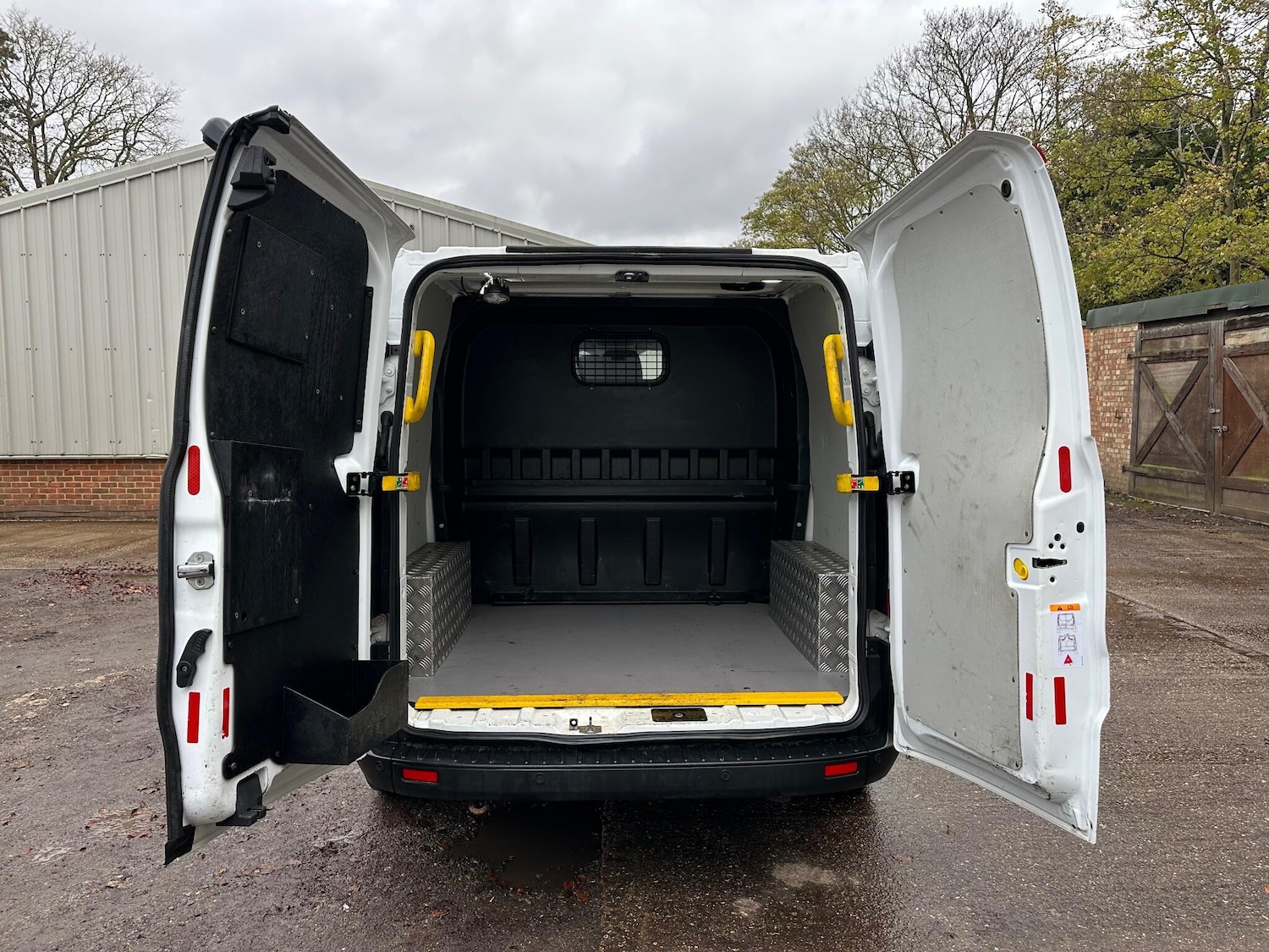 Used Ford Transit Custom 2018 for sale - 76859337: Photo 13