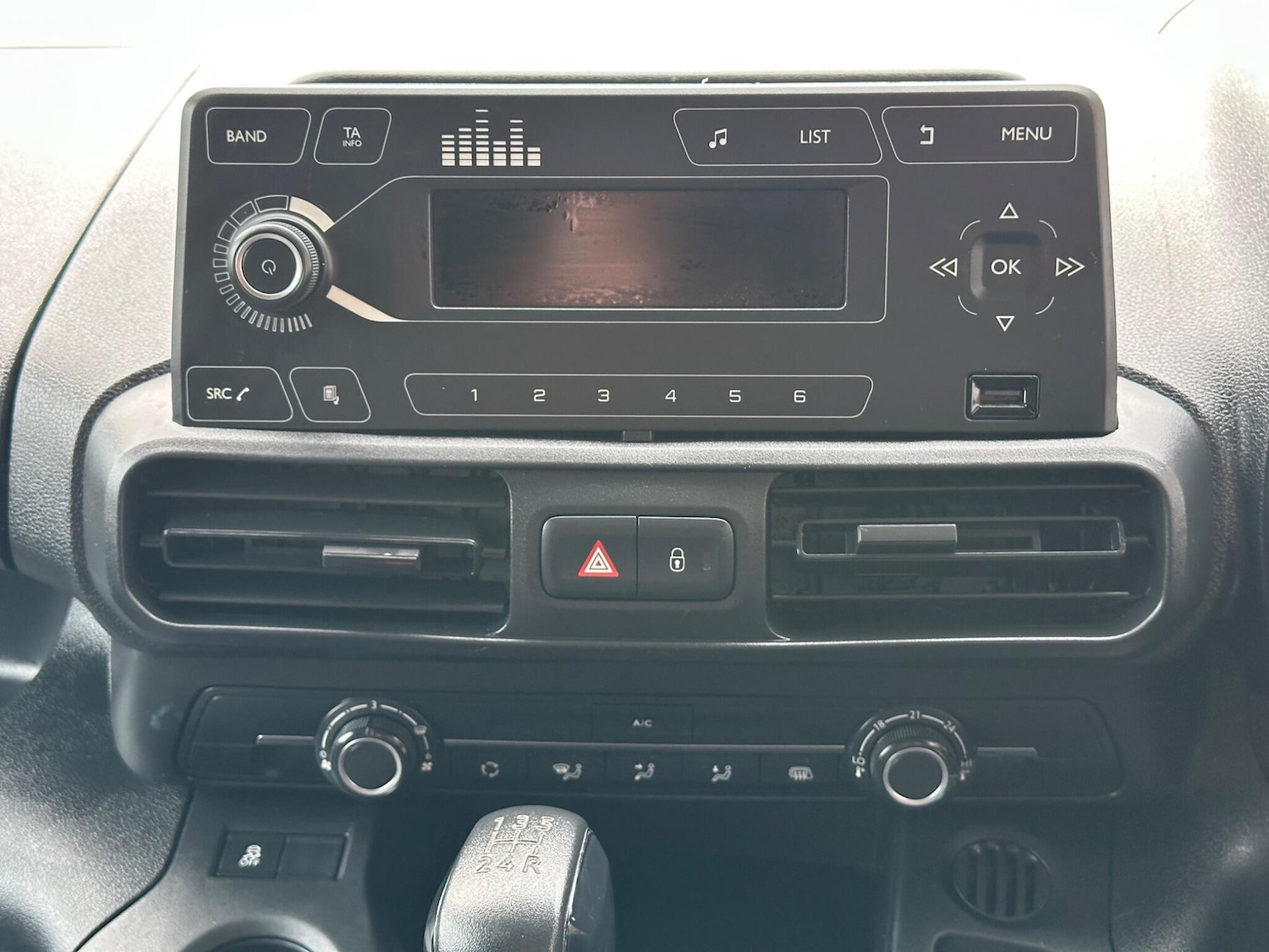 Used Vauxhall Combo for sale - 77658124: Photo 29