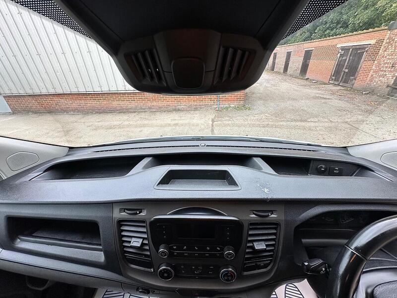 Used Ford Transit Custom 2018 for sale - 76576544: Photo 17