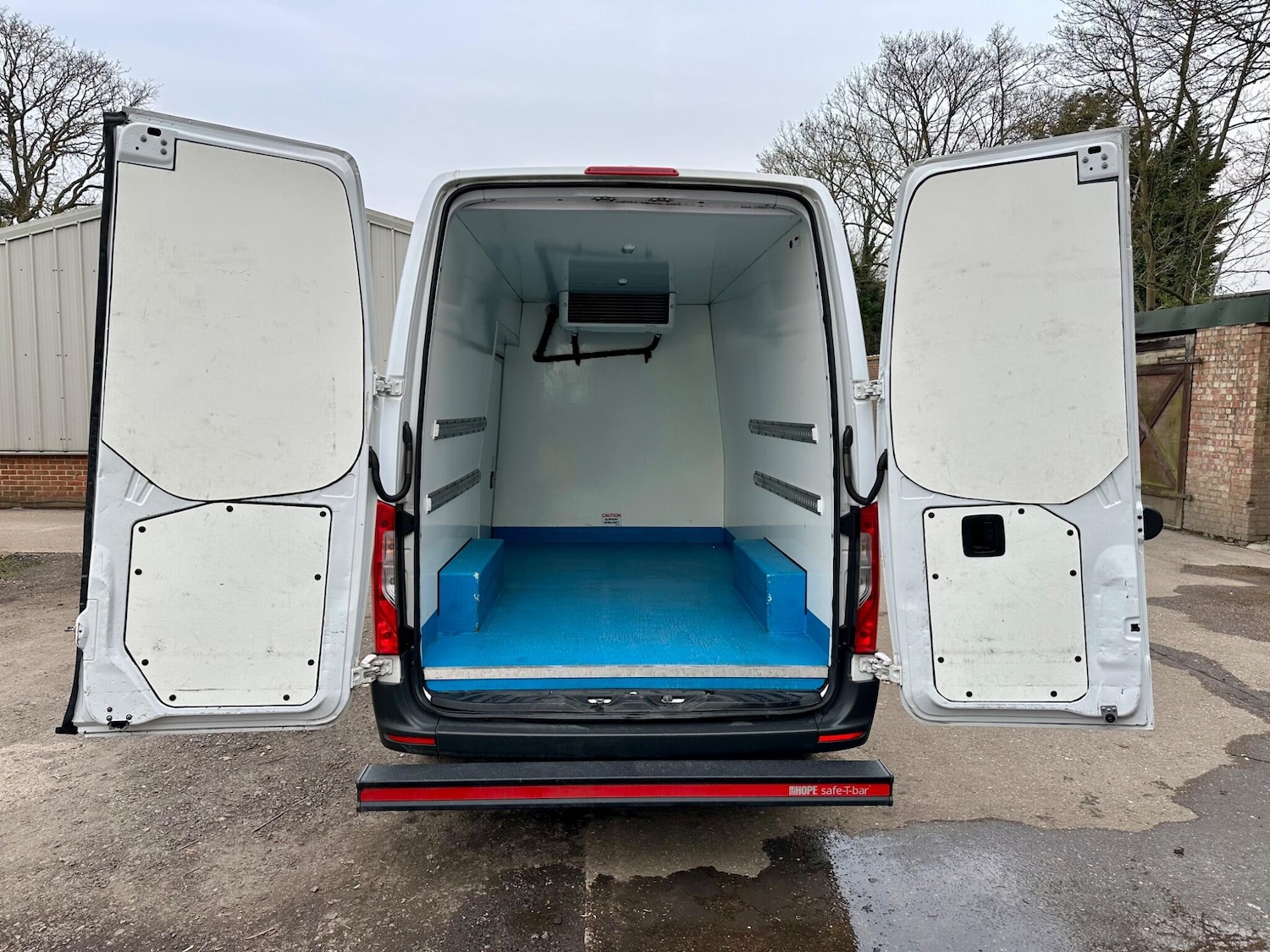 Used Mercedes-Benz Sprinter 2019 for sale - 77993404: Photo 14