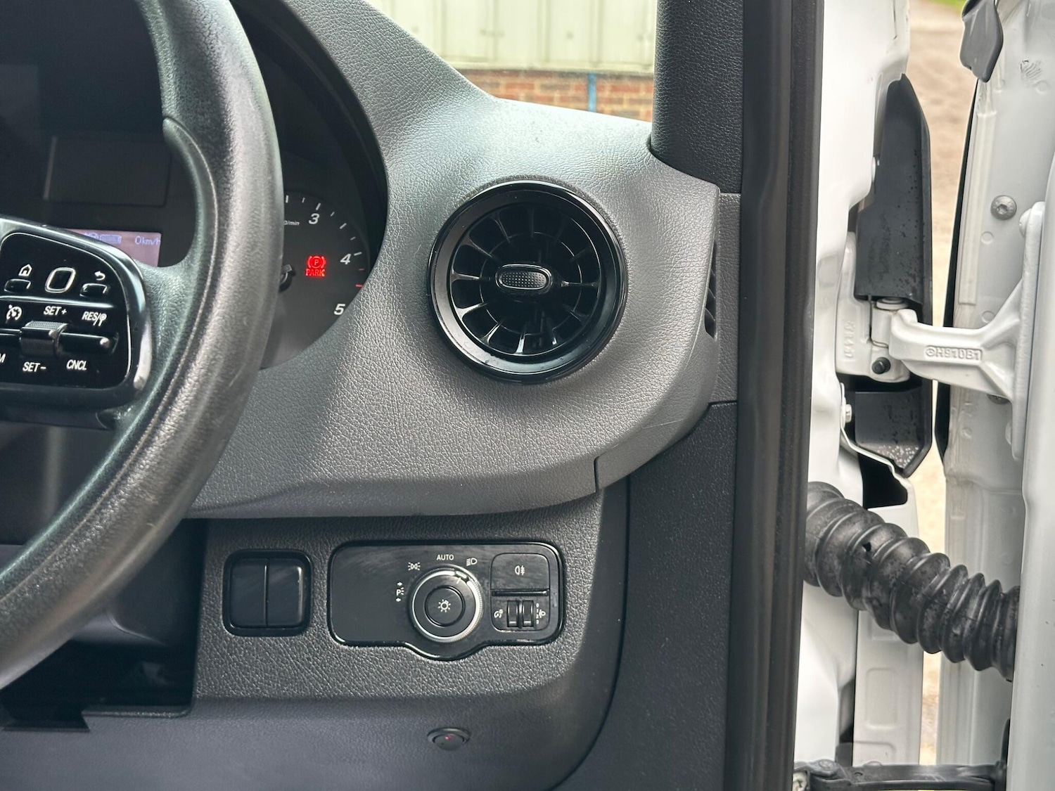 Used Mercedes-Benz Sprinter 2019 for sale - 77993404: Photo 21