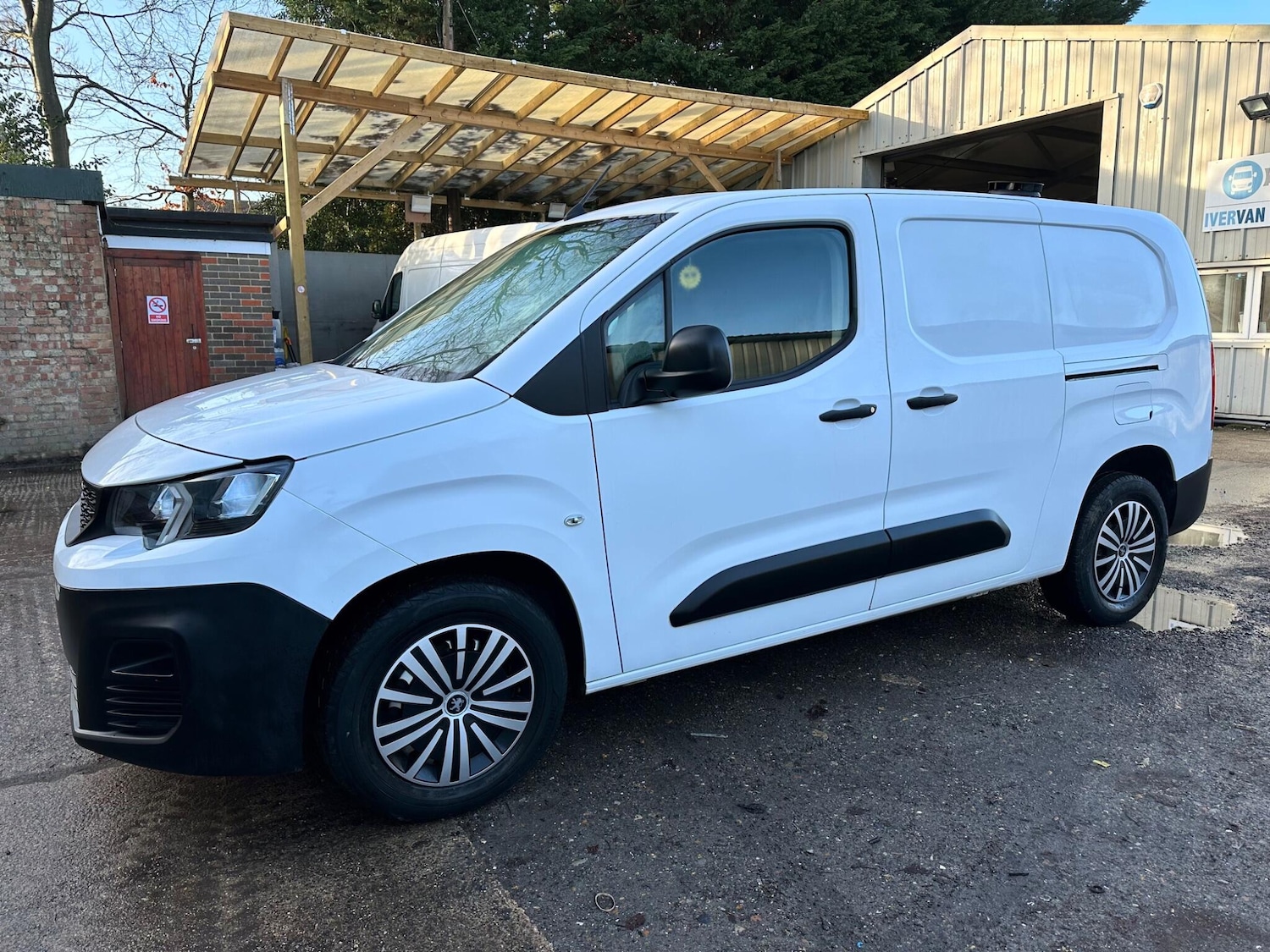 Used Peugeot Partner 2019 for sale - 77351410: Photo 10