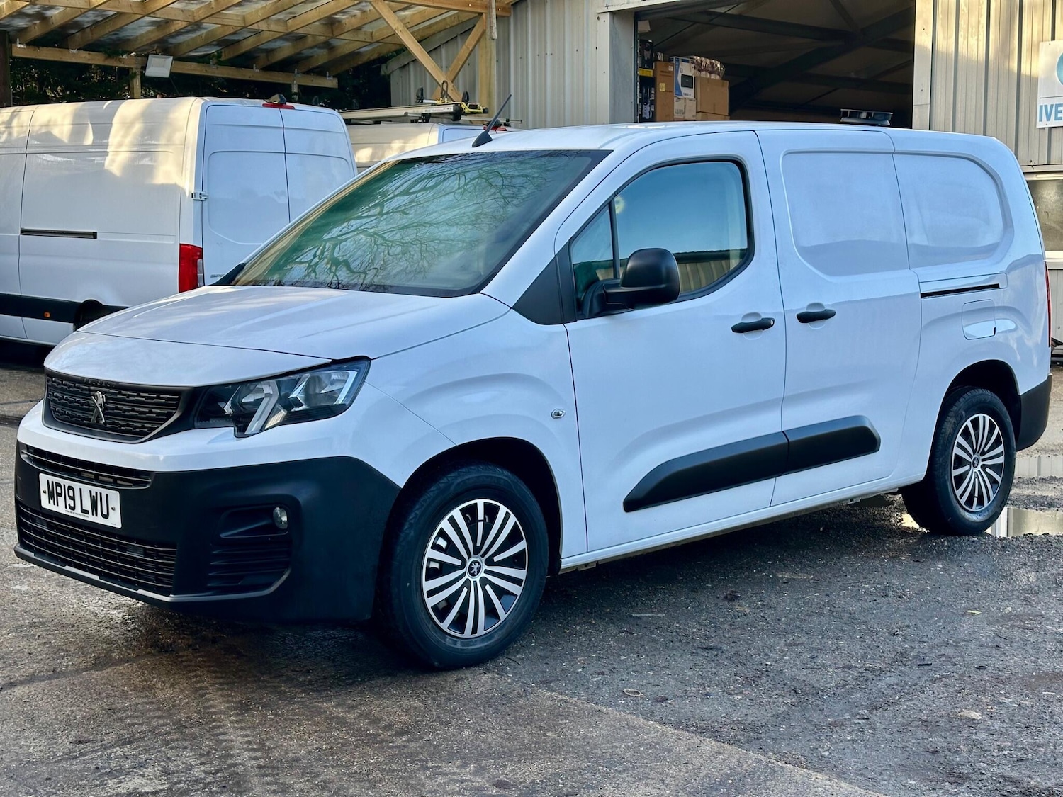 Used Peugeot Partner 2019 for sale - 77351410: Photo 11