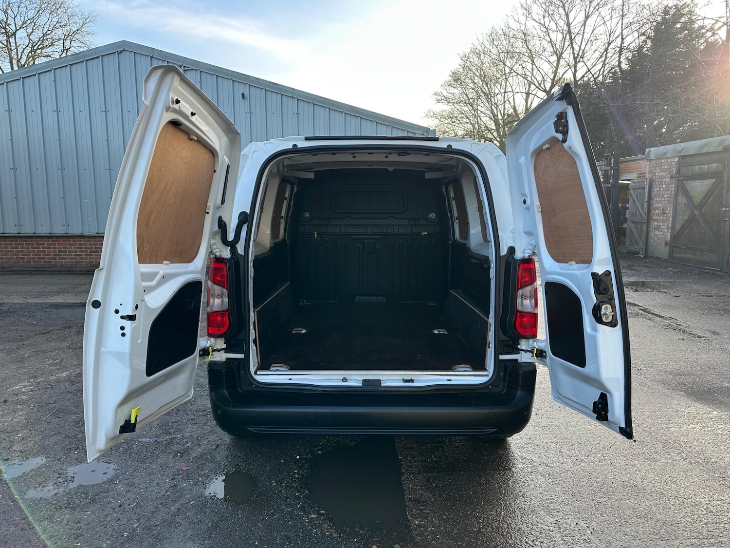 Used Peugeot Partner 2019 for sale - 77351410: Photo 13