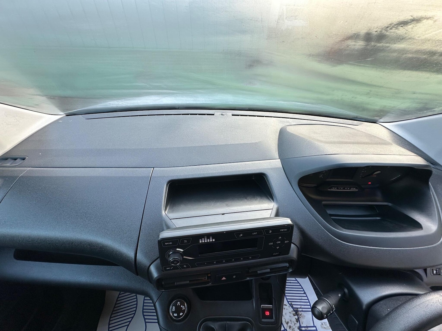 Used Peugeot Partner 2019 for sale - 77351410: Photo 19