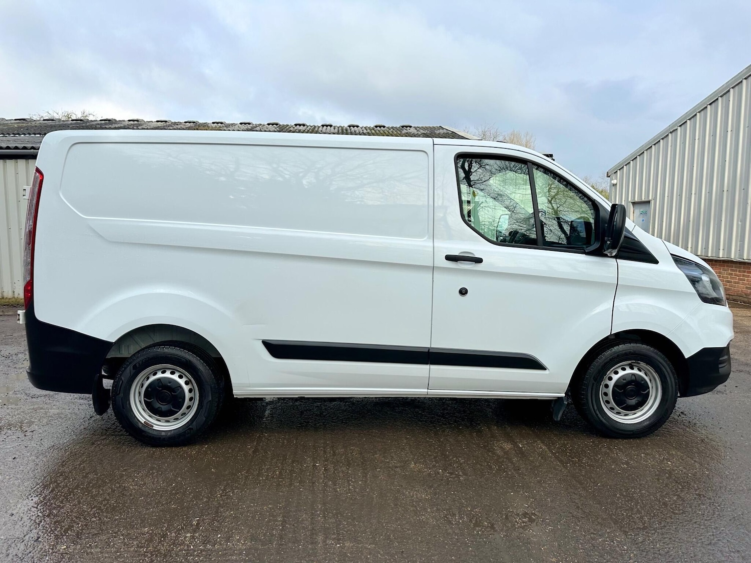 Used Ford Transit Custom 2021 for sale - 77550209: Photo 3
