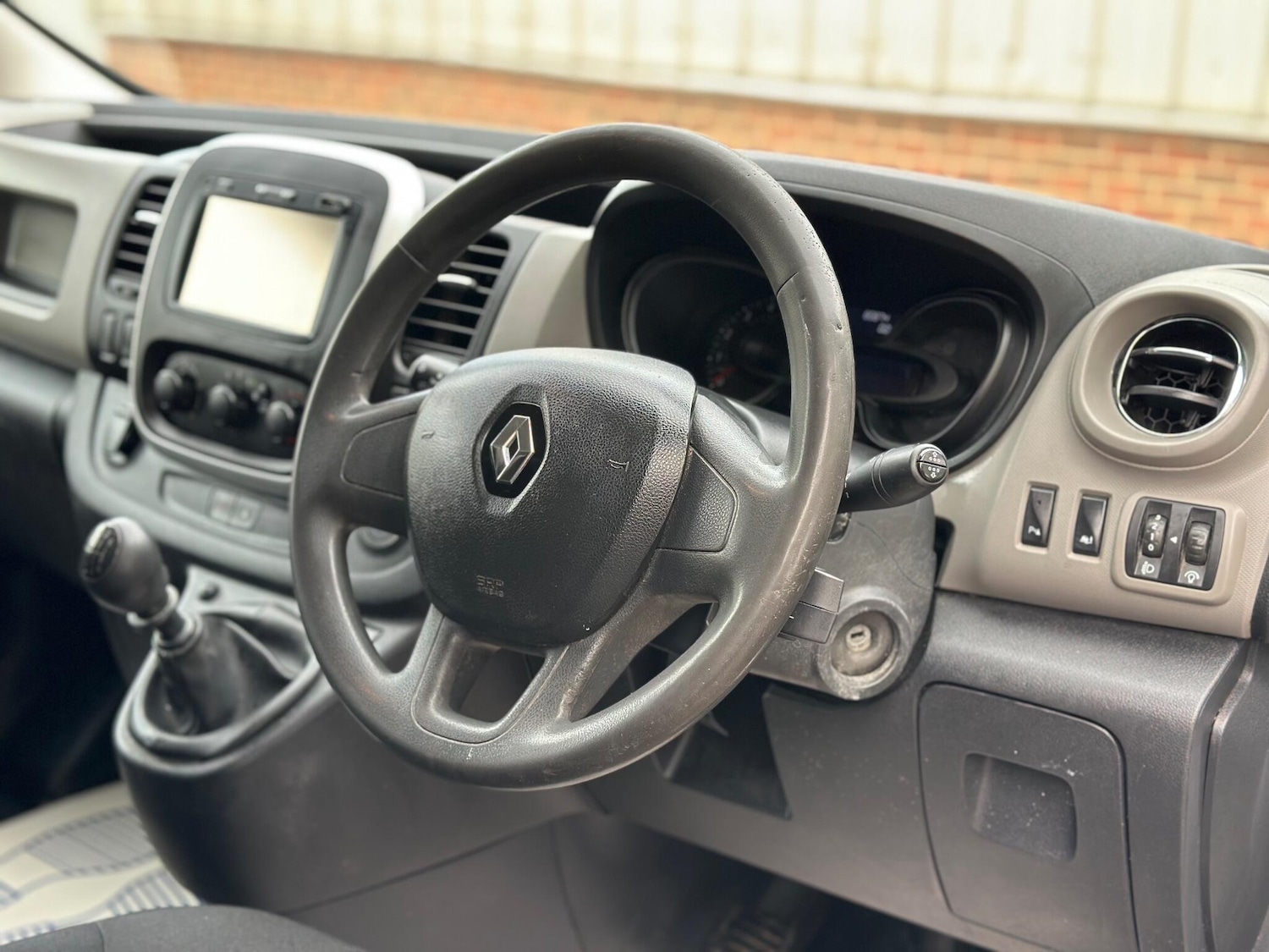 Used Renault Trafic 2017 for sale - 76336492: Photo 13